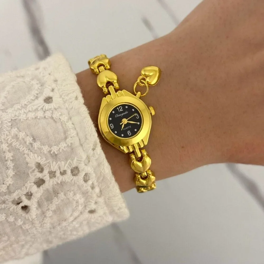 SKU:0038 vintage vibe gold black mini watch with heart+in a gift‎ box